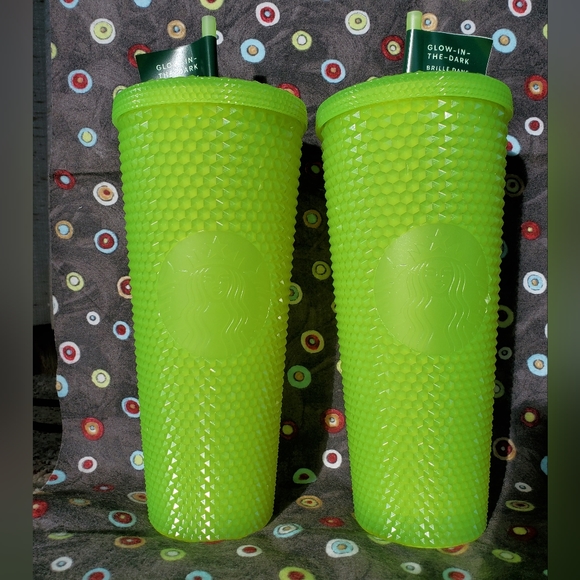 Starbucks lemongrass glow in the dark tumbler with straw - Picture 6 of 6